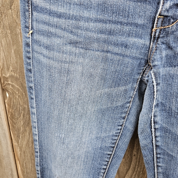 American Eagle Outfitters Women's Classic Blue Skinny Jeans Size 2 - Picture 11 of 16